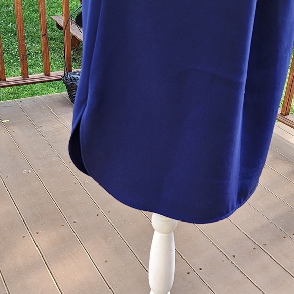 JILL LINDSEY Logan Navy Blue Quarter Sleeves Relaxed Fit Mock Neck Mini… - Picture 14 of 15